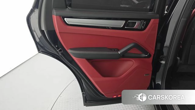 Porsche Cayenne (PO536) id 5002358 из Кореи 17