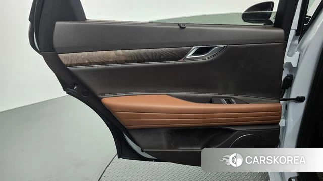 Genesis G80 (RG3) id 5027768 из Кореи 17