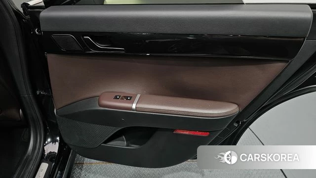 Hyundai Grandeur (GN7) id 4730581 из Кореи 17