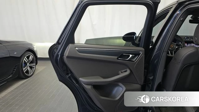 Porsche Macan id 4942794 из Кореи 17