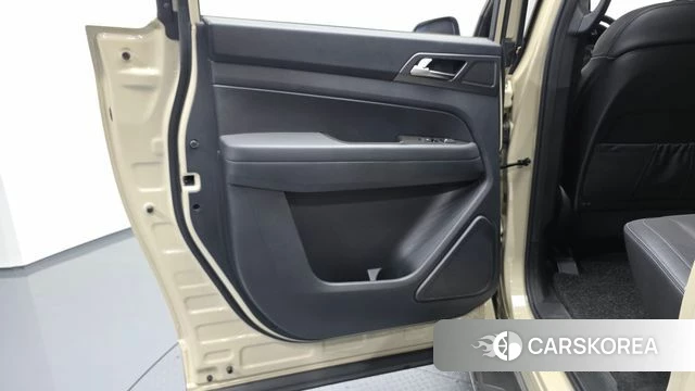 Ssangyong The New Rexton Sports Cannes id 5026966 из Кореи 17