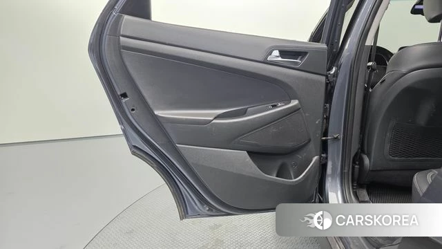 Hyundai All New Tucson id 5048321 из Кореи 17