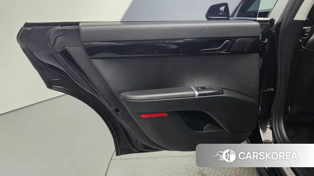 Hyundai Grandeur Hybrid (GN7) id 5052736 из Кореи 17