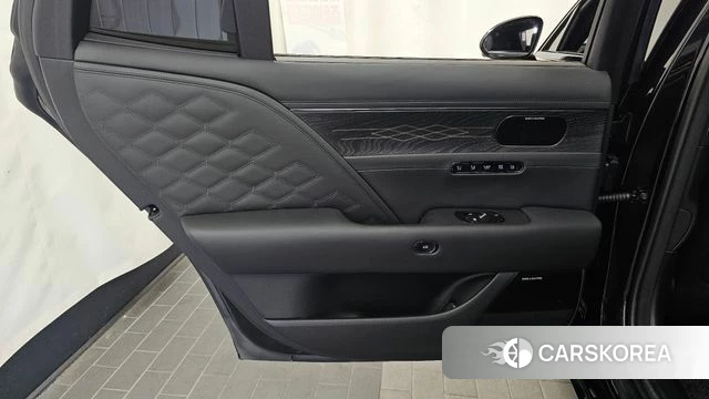 Genesis G90 (RS4) id 4904702 из Кореи 17