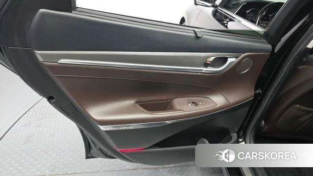 Hyundai The New Grandeur IG id 5060432 из Кореи 17