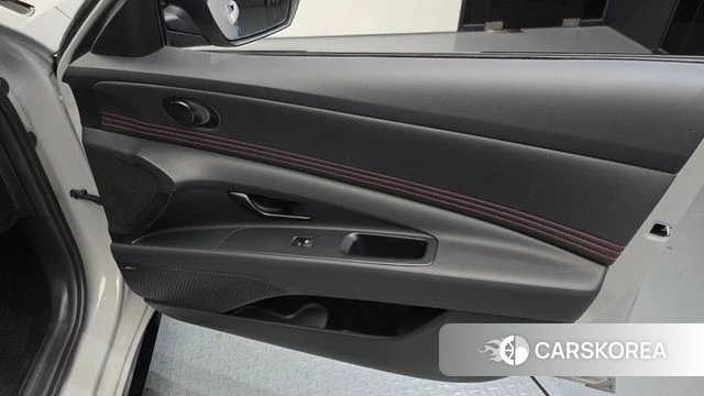 Hyundai The New Avante Hybrid (CN7) id 5021339 из Кореи 17