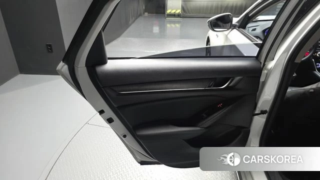Honda Accord 10th Generation id 4967672 из Кореи 17