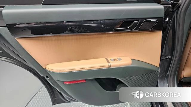 Hyundai Grandeur (GN7) id 4991128 из Кореи 17