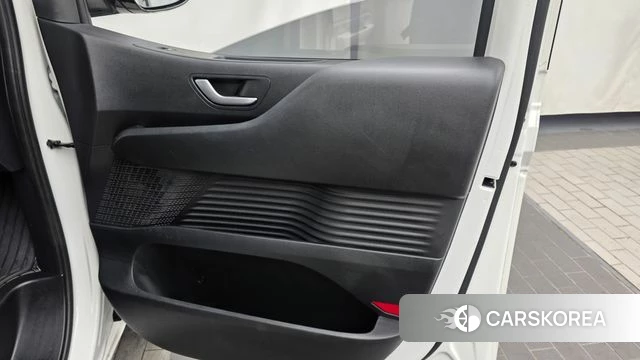 Hyundai Staria id 4976652 из Кореи 17