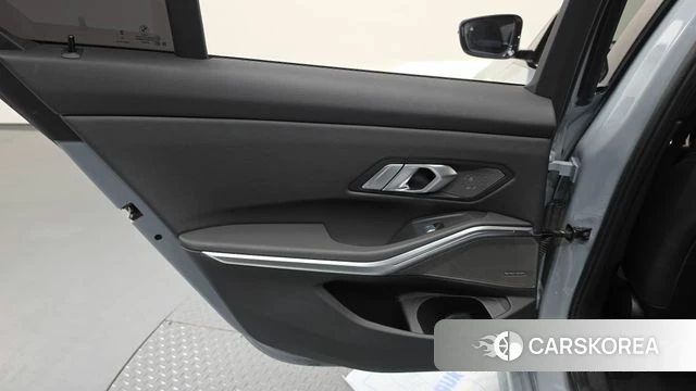 BMW 3 Series (G20) id 4980028 из Кореи 17