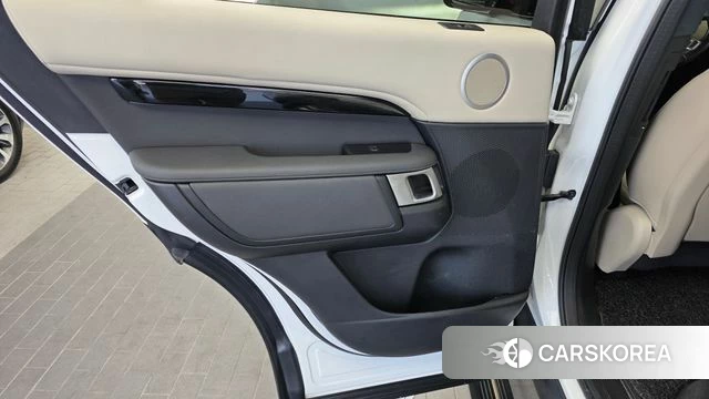 Land Rover Discovery 5 id 5028472 из Кореи 17