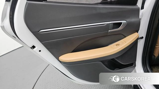 Hyundai Sonata D Edge (DN8) id 5021562 из Кореи 17
