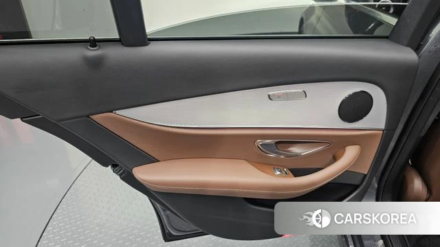 Mercedes-Benz E-Class W213 id 4922984 из Кореи 17