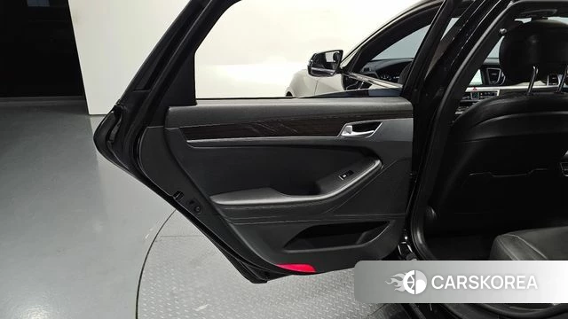 Genesis G80 id 4998334 из Кореи 17