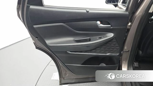 Hyundai Santa Fe TM id 4662953 из Кореи 17
