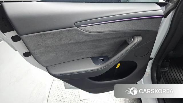 Tesla Model Y id 4752772 из Кореи 17