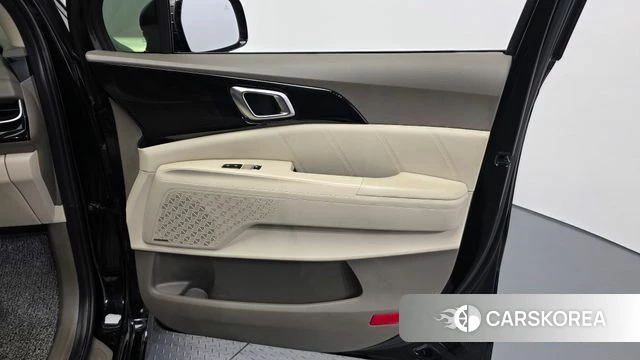 Kia The New Carnival 4th Generation id 4985585 из Кореи 17