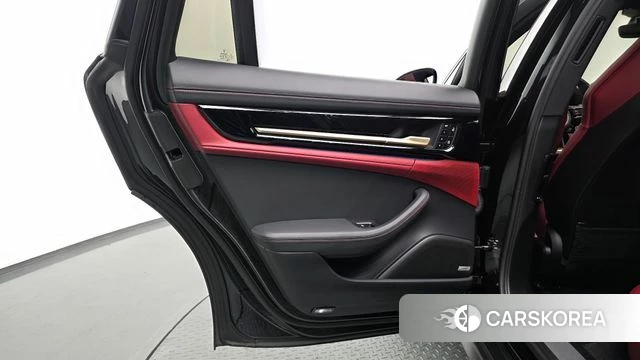Porsche Panamera (976) id 4554734 из Кореи 17