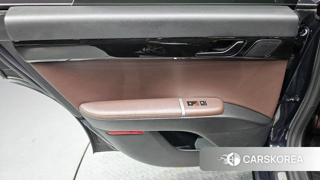 Hyundai Grandeur Hybrid (GN7) id 4975495 из Кореи 17