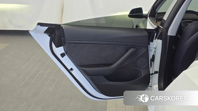 Tesla Model 3 id 5034226 из Кореи 17