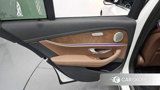 Mercedes-Benz E-Class W213 id 5028377 из Кореи 17
