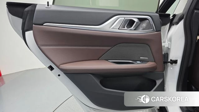 BMW i4 id 5027045 из Кореи 17