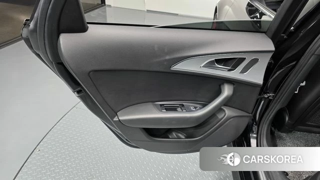 Audi New A6 id 4931149 из Кореи 17