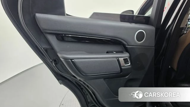 Land Rover Discovery 5 id 5012895 из Кореи 17