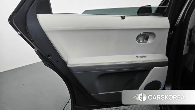 Hyundai Ionic 5 id 4985528 из Кореи 17