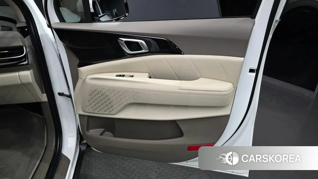 Kia The New Carnival 4th Generation id 5045391 из Кореи 17