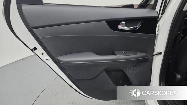 Kia The New K3 2nd generation id 4950683 из Кореи 17