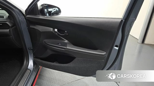 Hyundai Veloster (JS) id 5004321 из Кореи 17