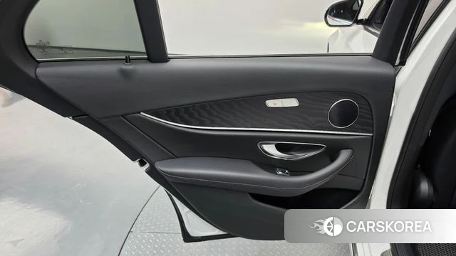 Mercedes-Benz E-Class W213 id 4998784 из Кореи 17