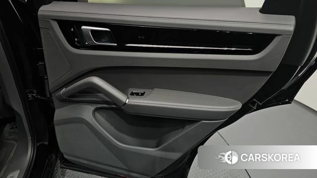 Porsche Cayenne (PO536) id 4769890 из Кореи 17