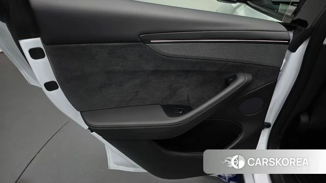 Tesla Model Y id 5020996 из Кореи 17