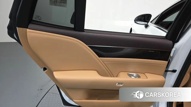 Genesis G90 (RS4) id 4995873 из Кореи 17
