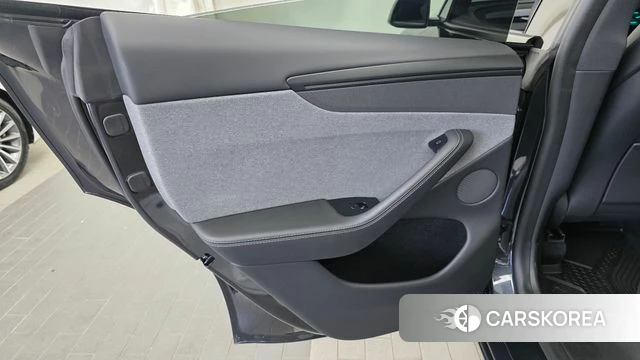 Tesla Model Y id 5038740 из Кореи 17