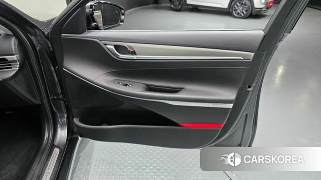 Hyundai The New Grandeur IG id 5017823 из Кореи 17