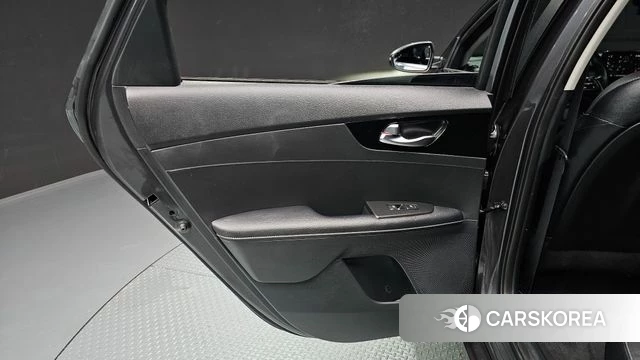 Kia The New K3 2nd generation id 5017053 из Кореи 17