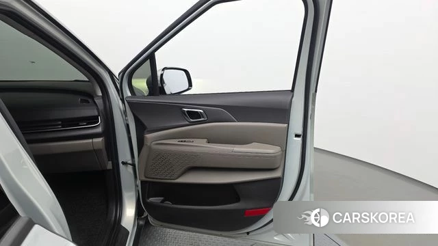 Kia The New Carnival 4th Generation id 5039306 из Кореи 17
