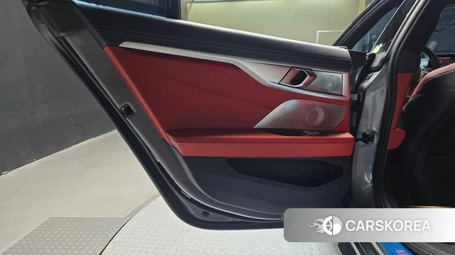 BMW 8 Series (G15) id 4996971 из Кореи 17