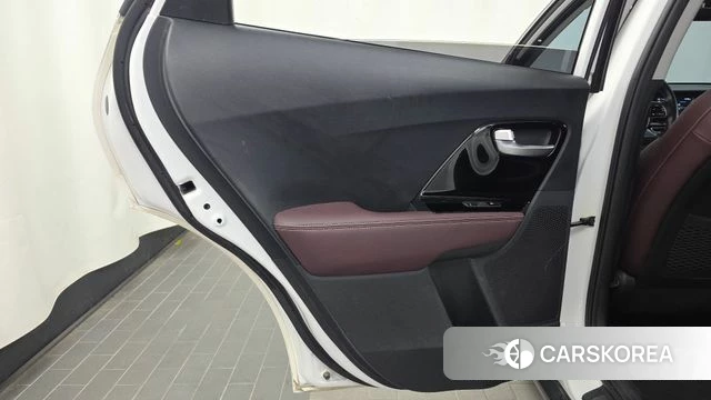 Kia The New Niro id 5035589 из Кореи 17