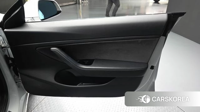 Tesla Model 3 id 4992942 из Кореи 17