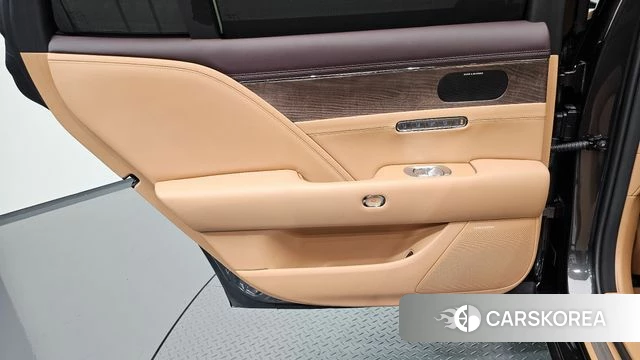 Genesis G90 (RS4) id 4950372 из Кореи 17