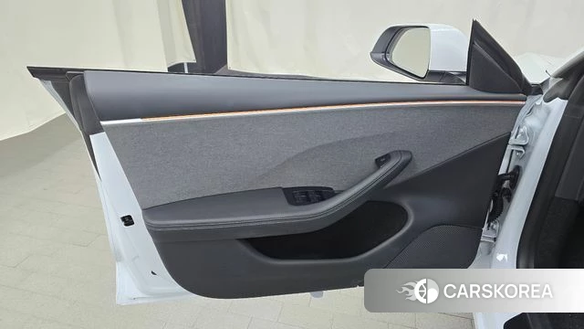 Tesla Model 3 id 5045961 из Кореи 17