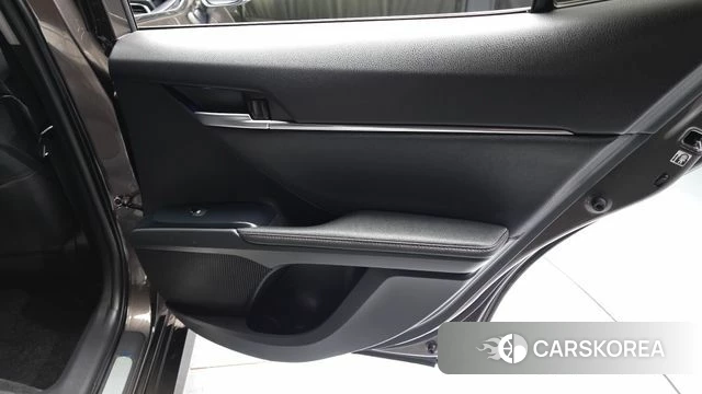 Toyota Camry (XV70) id 5048119 из Кореи 17