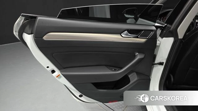 Volkswagen Arteon id 5018016 из Кореи 17