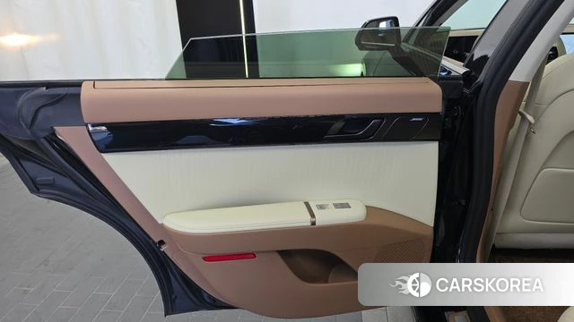 Hyundai Grandeur (GN7) id 4749673 из Кореи 17