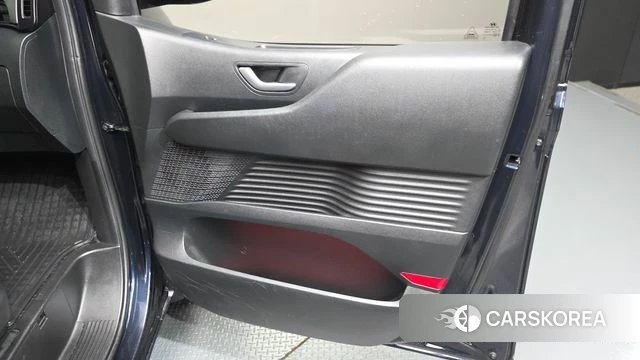 Hyundai Staria id 5011872 из Кореи 17