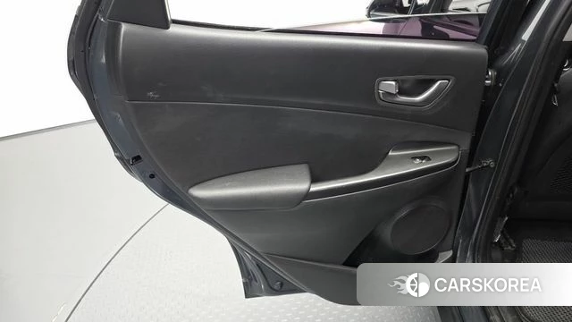 Hyundai Kona Electric id 4952639 из Кореи 17